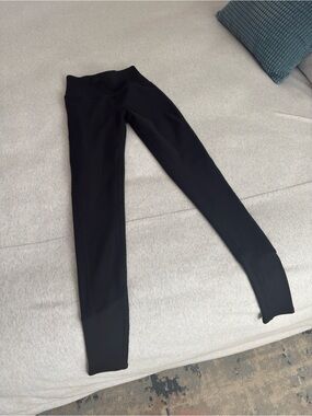 ALO Yoga Black Ribbed High-Rise Leggings